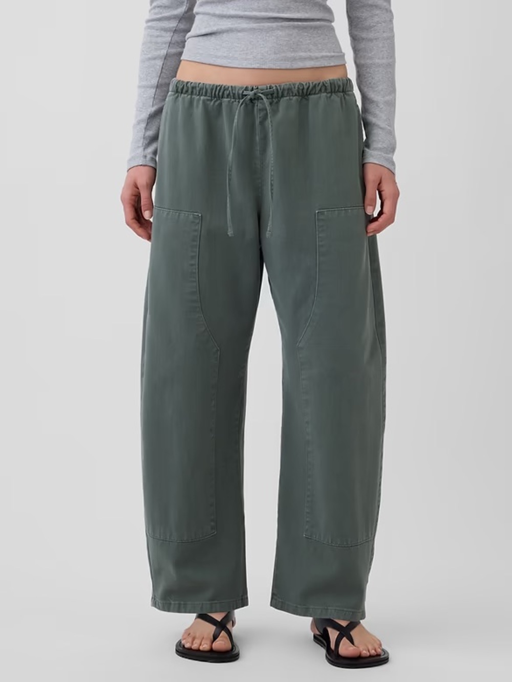 Gap Easy Double-Knee Barrel Pants in Olive green